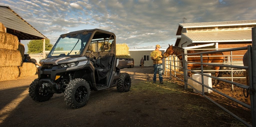 Can-Am Defender 800R (2017 м.г.)